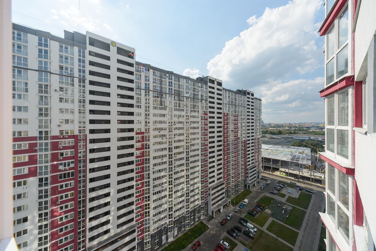 Smart Apartments Drahomanova 2А เคียฟ ภายนอก รูปภาพ